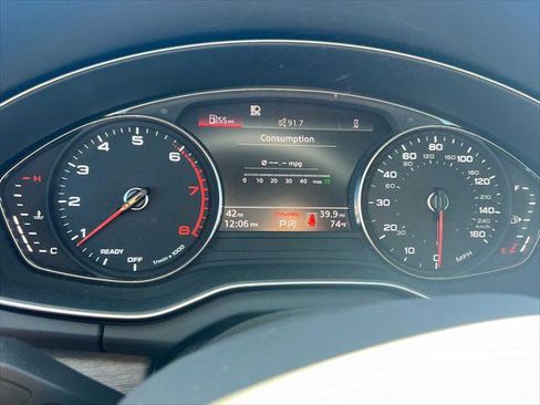 Used 2024 Audi Q5 2.0T Premium w/ Convenience Package image 27