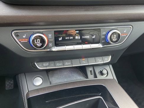 Certified 2022 Audi Q5 2.0T Premium Plus w/ Premium Plus Package image 22