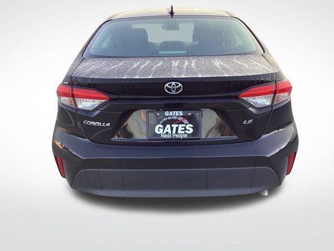 Used 2025 Toyota Corolla LE FWD image 9