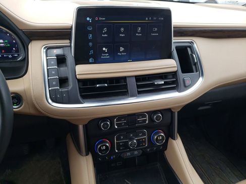 Used 2024 Chevrolet Tahoe Premier image 17