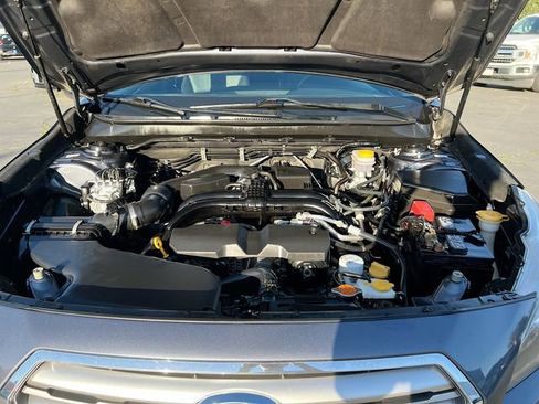 Used 2016 Subaru Outback 2.5i Limited image 32