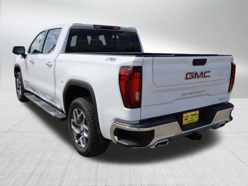 New 2026 GMC Sierra 1500 SLT w/ SLT Premium Plus Package AWD/4WD image 5