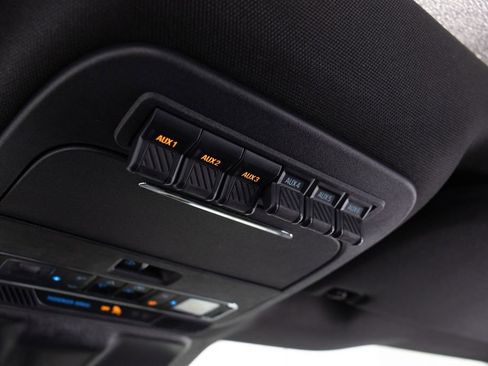 Used 2023 Ford F150 4x4 SuperCrew image 41