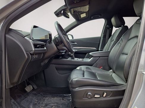 Used 2024 Cadillac XT4 Premium Luxury AWD/4WD image 23