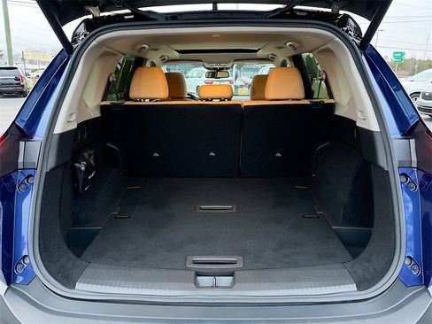 Used 2023 Nissan Rogue Platinum w/ Platinum Premium Package image 22