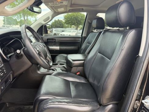 Used 2021 Toyota Sequoia TRD Sport w/ TRD Sport Premium Package AWD/4WD image 27