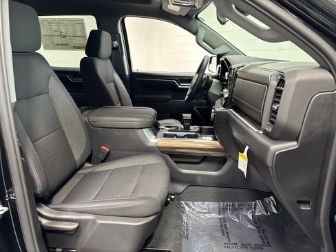 New 2026 Chevrolet Silverado 1500 RST AWD/4WD image 10
