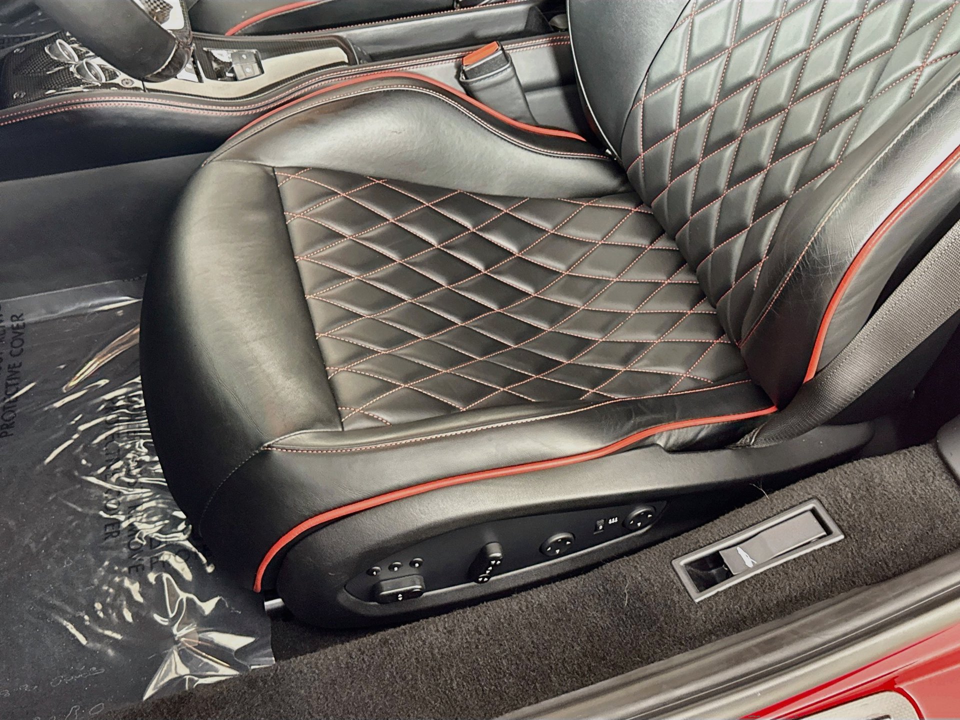 Certified 2013 Ferrari 458 Spider RWD image 15