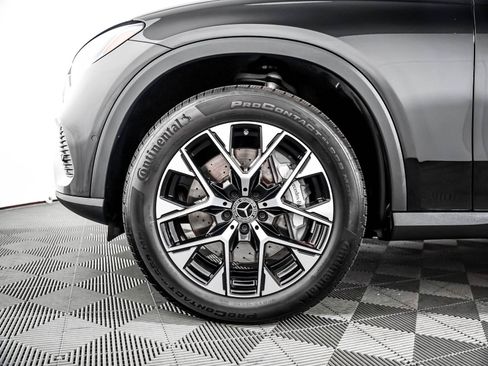 Certified 2025 Mercedes-Benz GLC 350e 4MATIC image 4