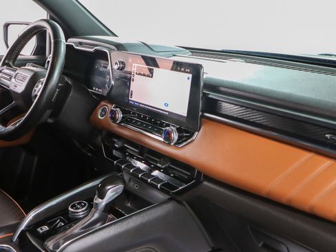 Used 2023 GMC Canyon AT4 w/ AT4 Premium Package image 26