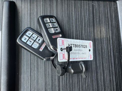 Certified 2024 Honda Odyssey EX-L image 33