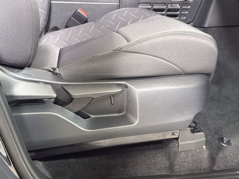 Certified 2025 Toyota Tacoma SR5 image 20