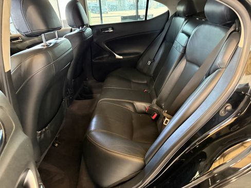 Used 2012 Lexus IS 250 w/ Premium Pkg Value Edition RWD image 9