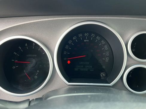 Used 2010 Toyota Sequoia Limited image 30