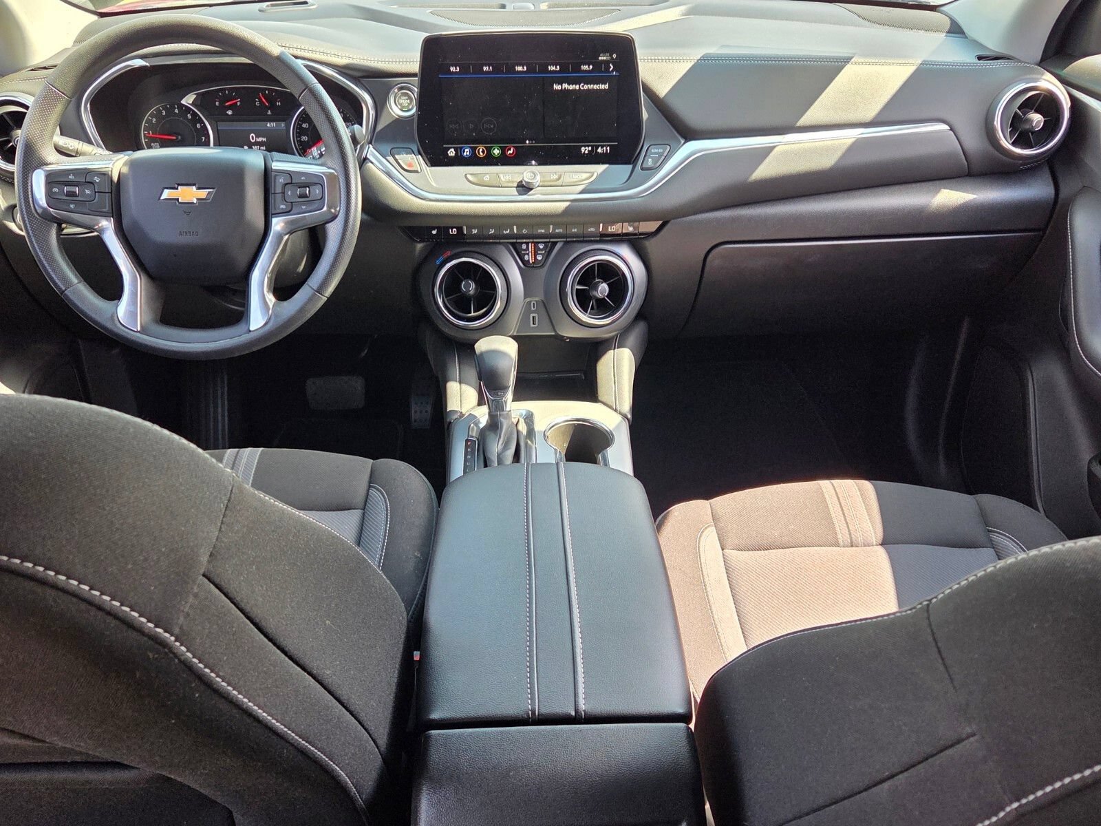 Used 2025 Chevrolet Blazer LT FWD image 8
