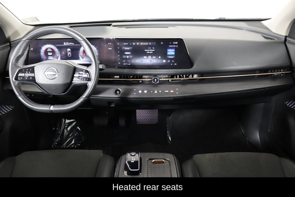 Used 2024 Nissan Ariya AWD image 13