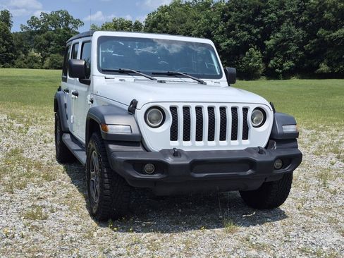 Used 2019 Jeep Wrangler Unlimited Sport AWD/4WD image 13