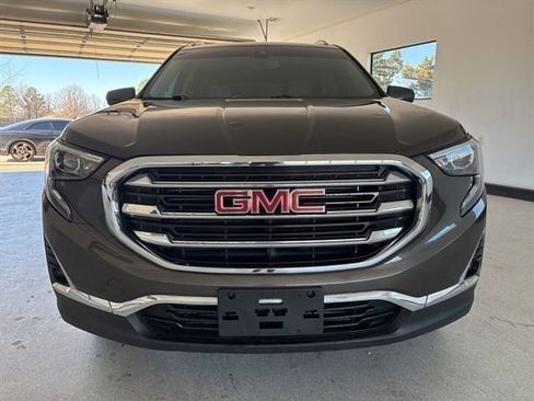 Used 2020 GMC Terrain SLT w/ Preferred Package AWD/4WD image 3