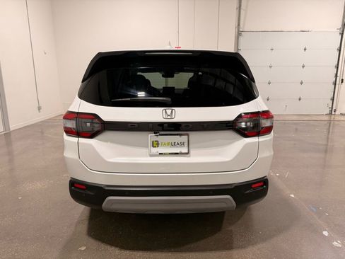 Used 2023 Honda Pilot EX-L image 6