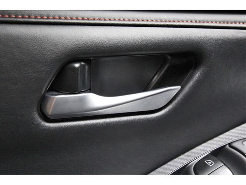 Used 2025 Nissan Sentra SR w/ Midnight Edition image 18