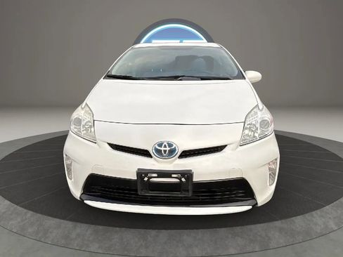 Used 2013 Toyota Prius Two image 17