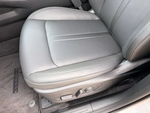 New 2026 Kia Sorento S w/ S Panoramic Sunroof Package FWD image 19