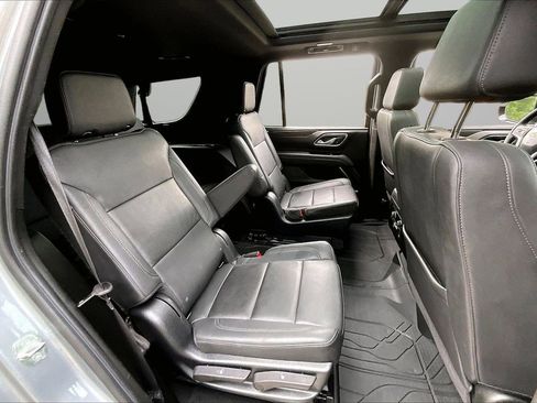 Used 2023 Chevrolet Tahoe LT w/ Luxury Package AWD/4WD image 24