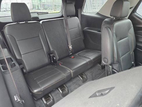 Certified 2021 Chevrolet Traverse RS w/ LPO, Cargo Package image 20