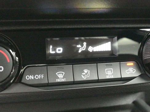 New 2026 Nissan Kicks SV image 20