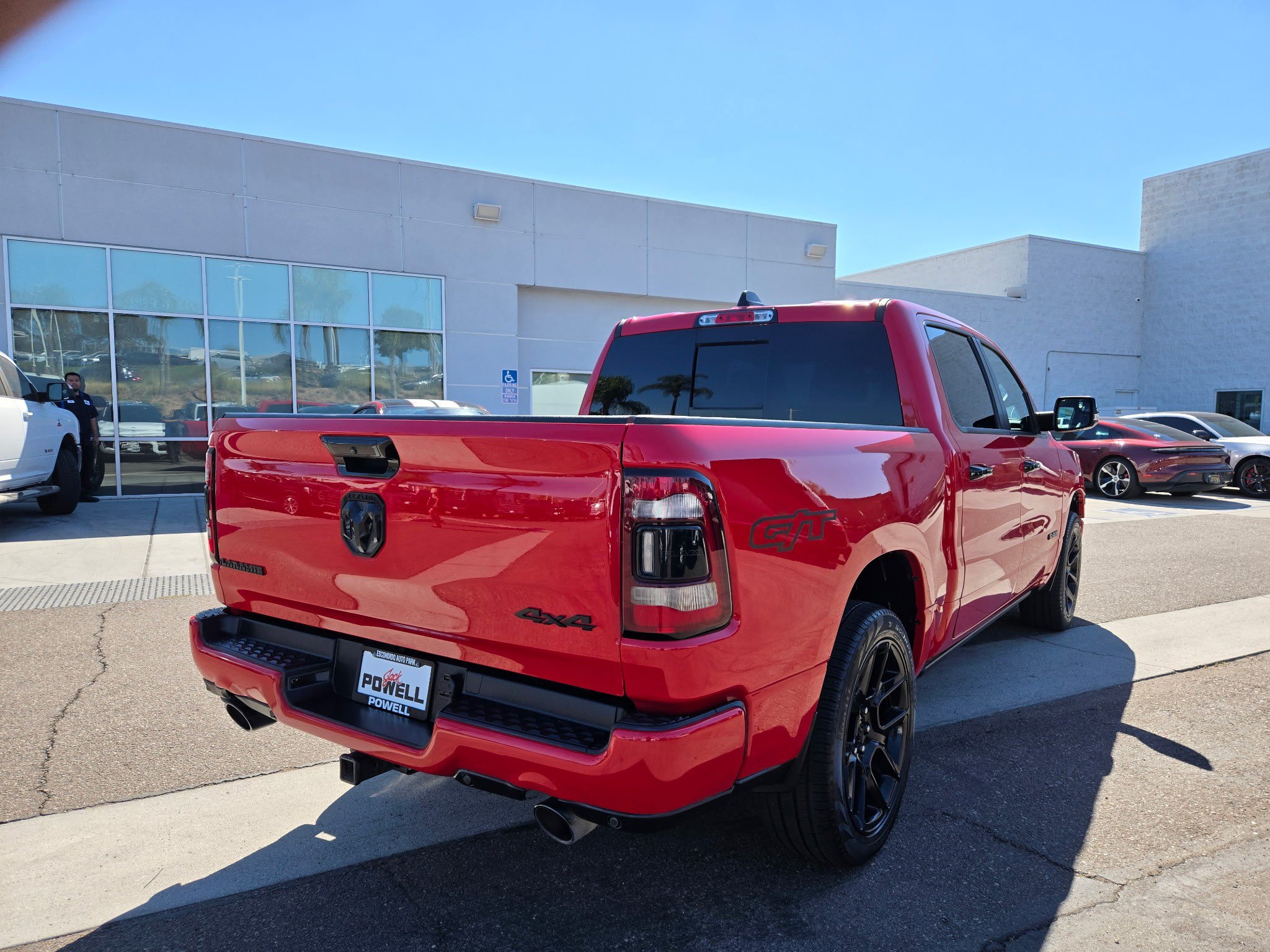 Used 2023 RAM 1500 Laramie AWD/4WD image 5