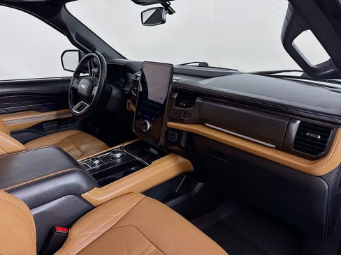 Used 2023 Ford Expedition Max Platinum image 31