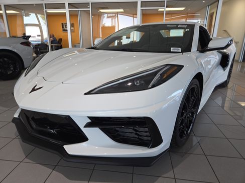 New 2026 Chevrolet Corvette Stingray Convertible w/ Z51 Performance Package RWD image 1
