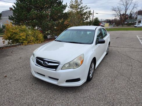 Used 2012 Subaru Legacy 2.5i image 4