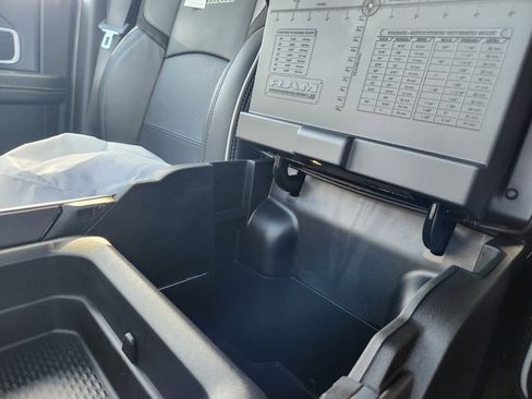 New 2025 RAM 2500 Laramie image 23