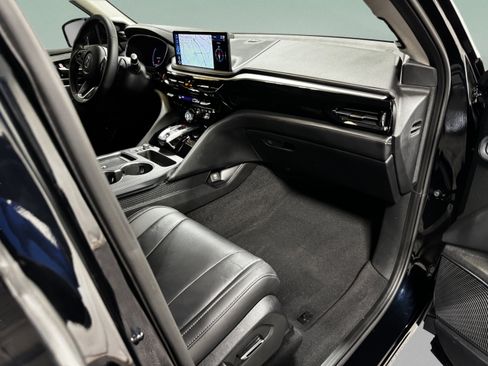 Used 2026 Acura MDX FWD w/ Technology Package image 11