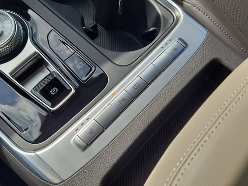 New 2026 Kia Carnival EX FWD image 35