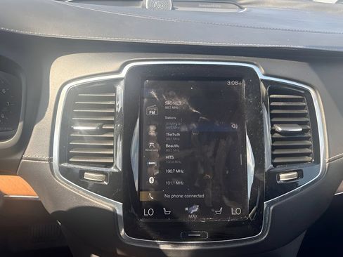 Used 2017 Volvo XC90 T6 Inscription w/ Vision Package AWD/4WD image 16