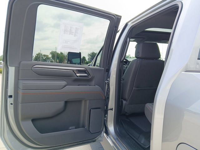 Certified 2026 GMC Sierra 3500 AT4 w/ AT4 Premium Plus Package AWD/4WD image 30