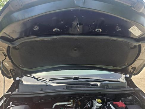 Used 2019 Buick Encore Preferred AWD/4WD image 25