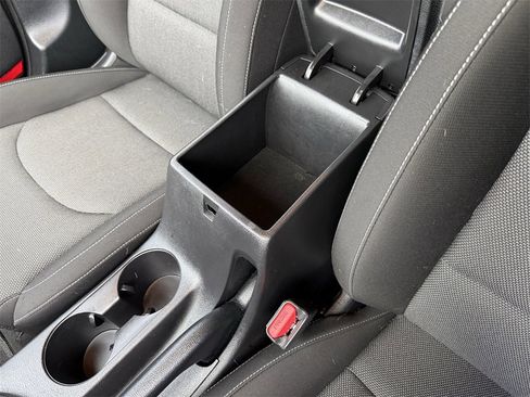 Used 2022 Kia Forte LXS image 28