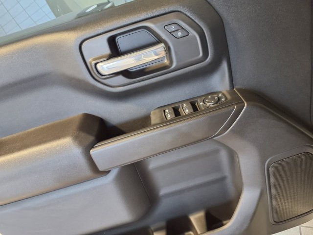 Used 2026 GMC Sierra 1500 Pro w/ Graphite Edition AWD/4WD image 18