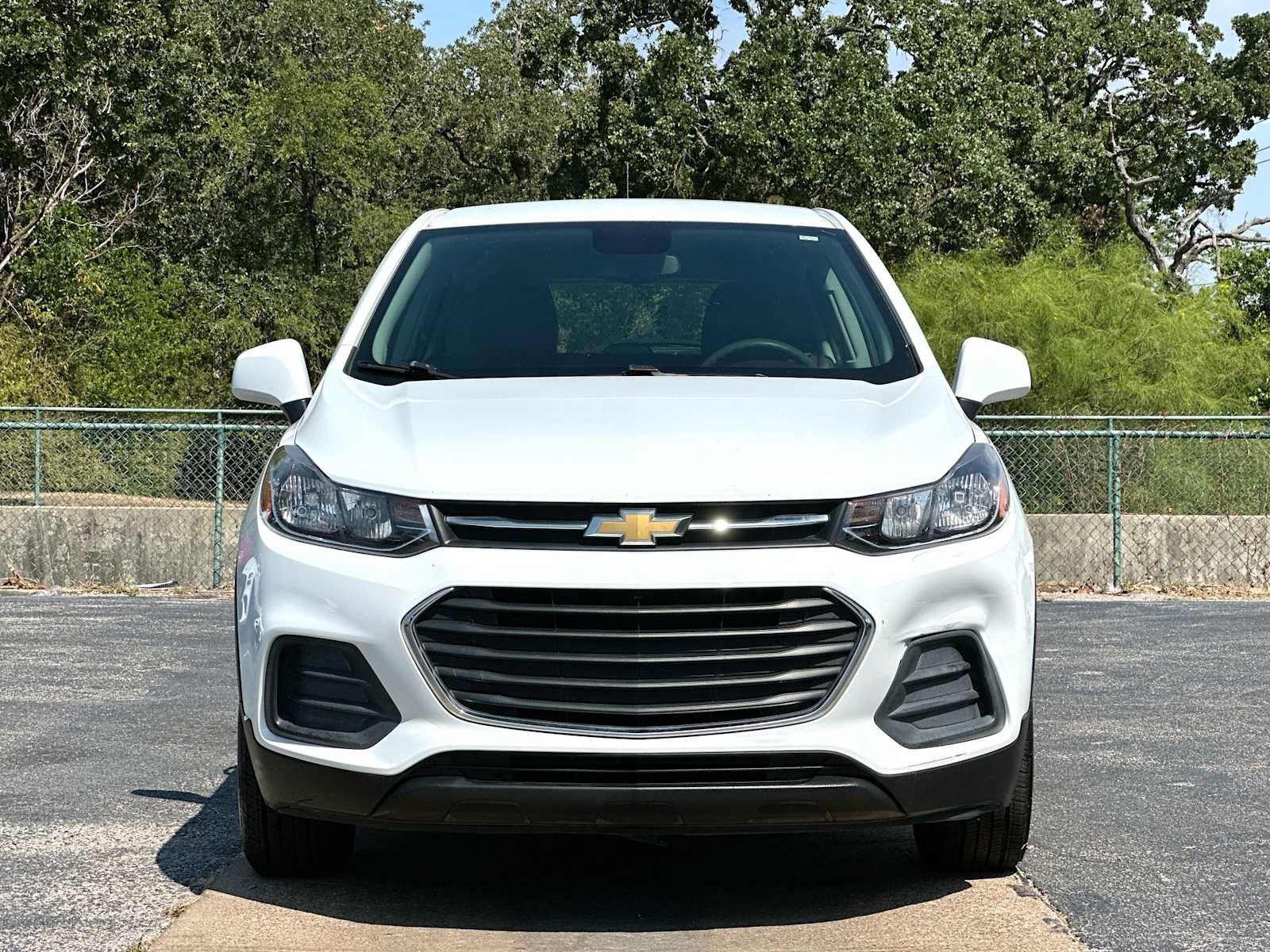 Used 2017 Chevrolet Trax LS AWD/4WD image 10