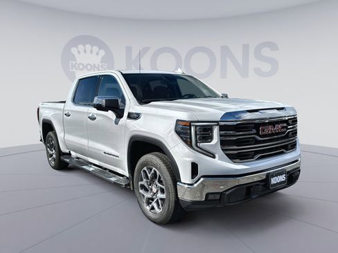 New 2026 GMC Sierra 1500 SLT w/ SLT Premium Package image 10