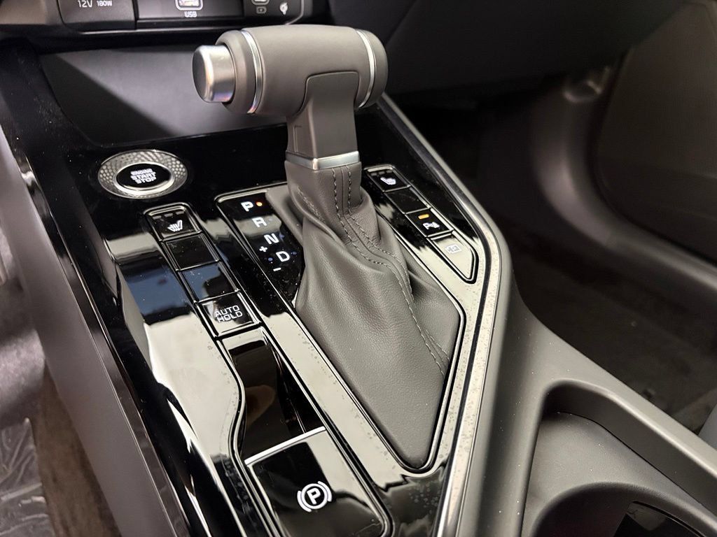 New 2026 Kia Niro EX FWD image 34