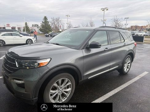 Used 2024 Ford Explorer XLT w/ Equipment Group 202A image 1