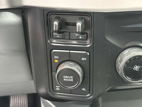 New 2026 Ford F350 XLT AWD/4WD image 17