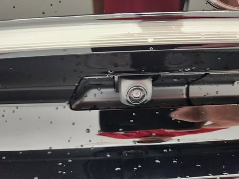 New 2026 Toyota Prius Plug-In Hybrid image 27