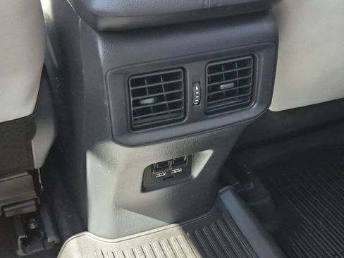 Used 2021 Toyota RAV4 XLE Premium AWD/4WD image 17