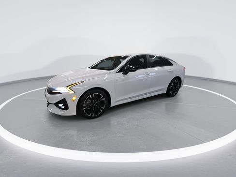 Used 2022 Kia K5 GT-Line image 4