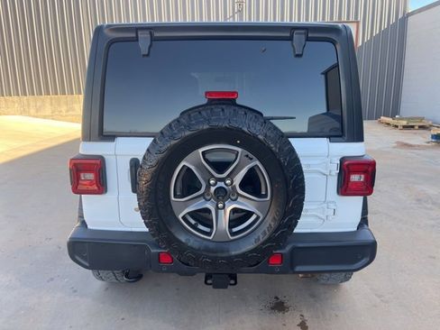 Used 2018 Jeep Wrangler Unlimited Sport S image 5